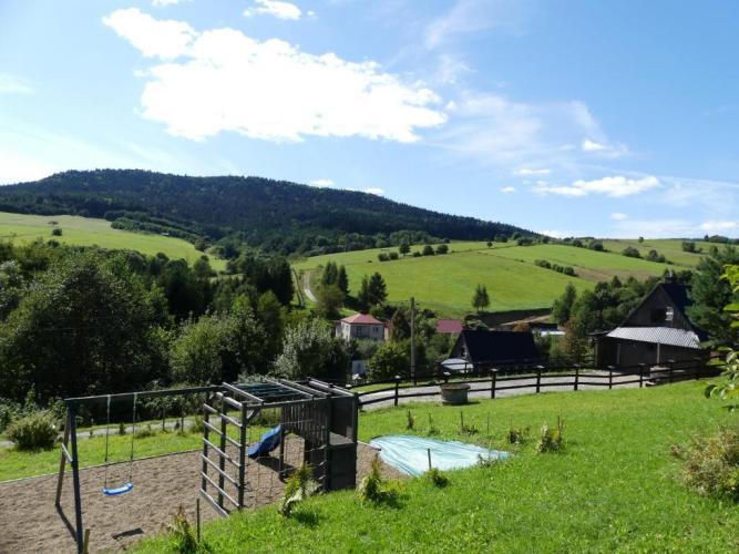 Szare Domki Z Widokiem Zmigrod Nowy Quarto foto