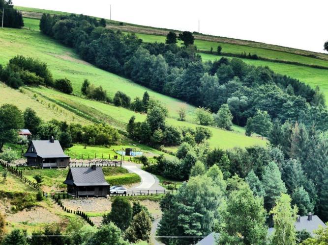 Szare Domki Z Widokiem Zmigrod Nowy Quarto foto